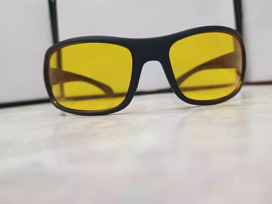 Yellow Color Black Frame Goggles